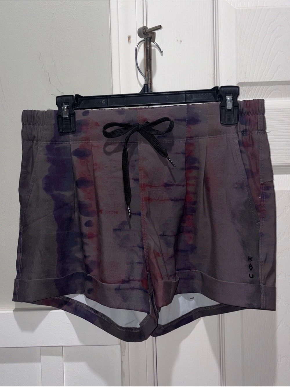 Kavu Tepic Women’s Shorts Moon Tie Dye size medium